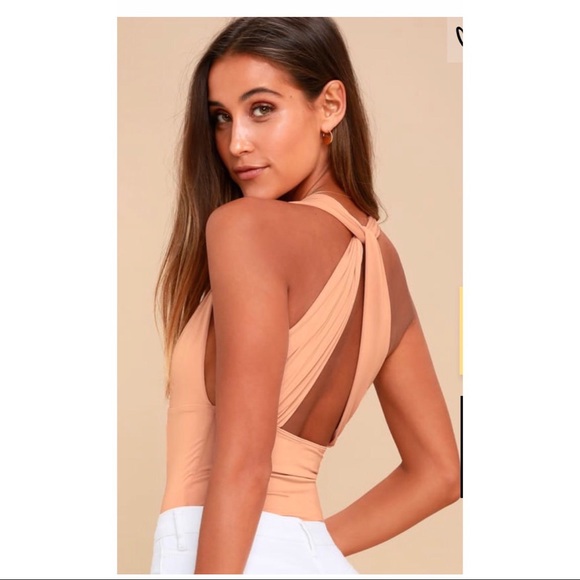 NWT Blush pink plunging v-neck bodysuit - Picture 2 of 3